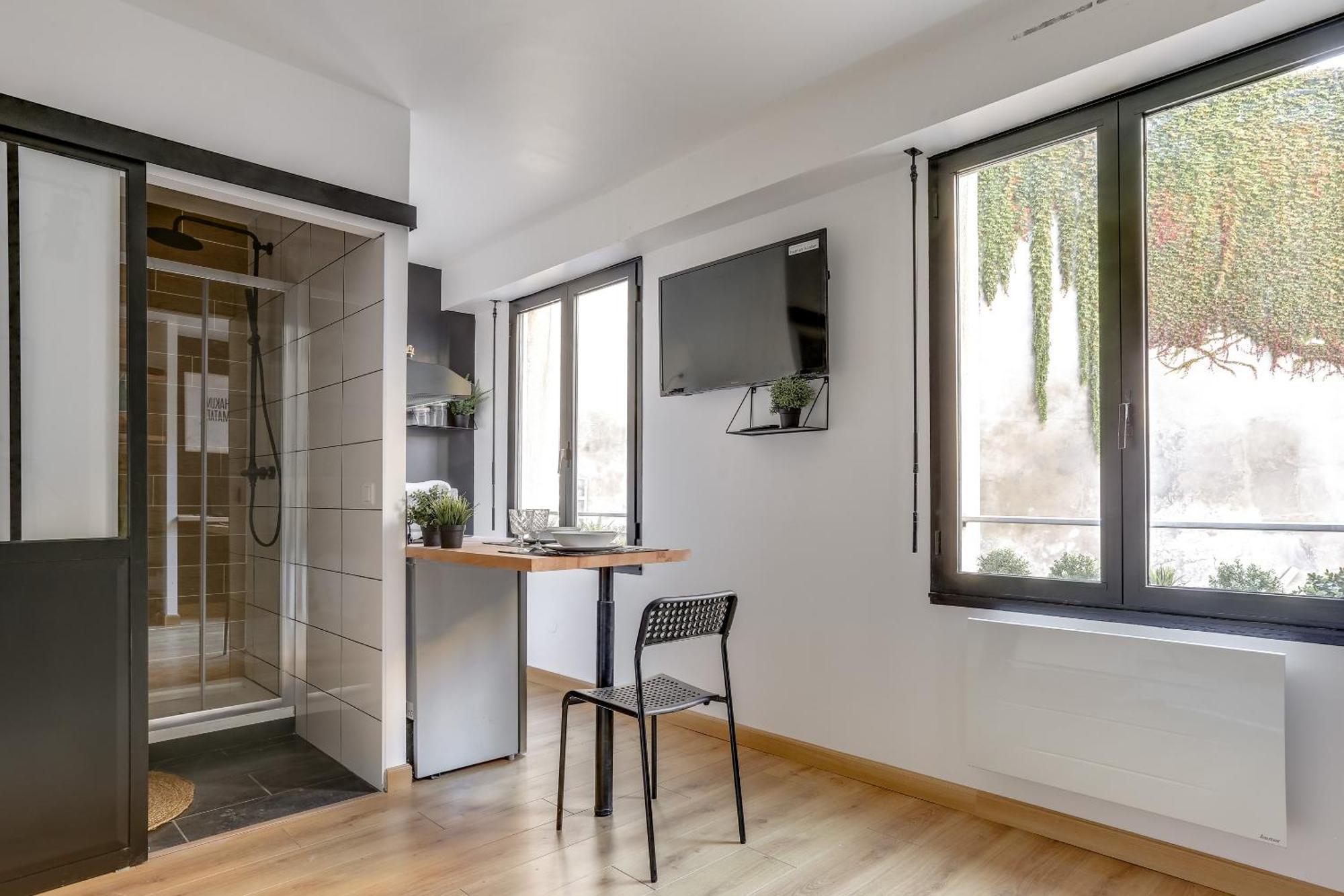Suites Independantes Toutes Equipees Leopold Ou Carnot Nancy Eksteriør bilde