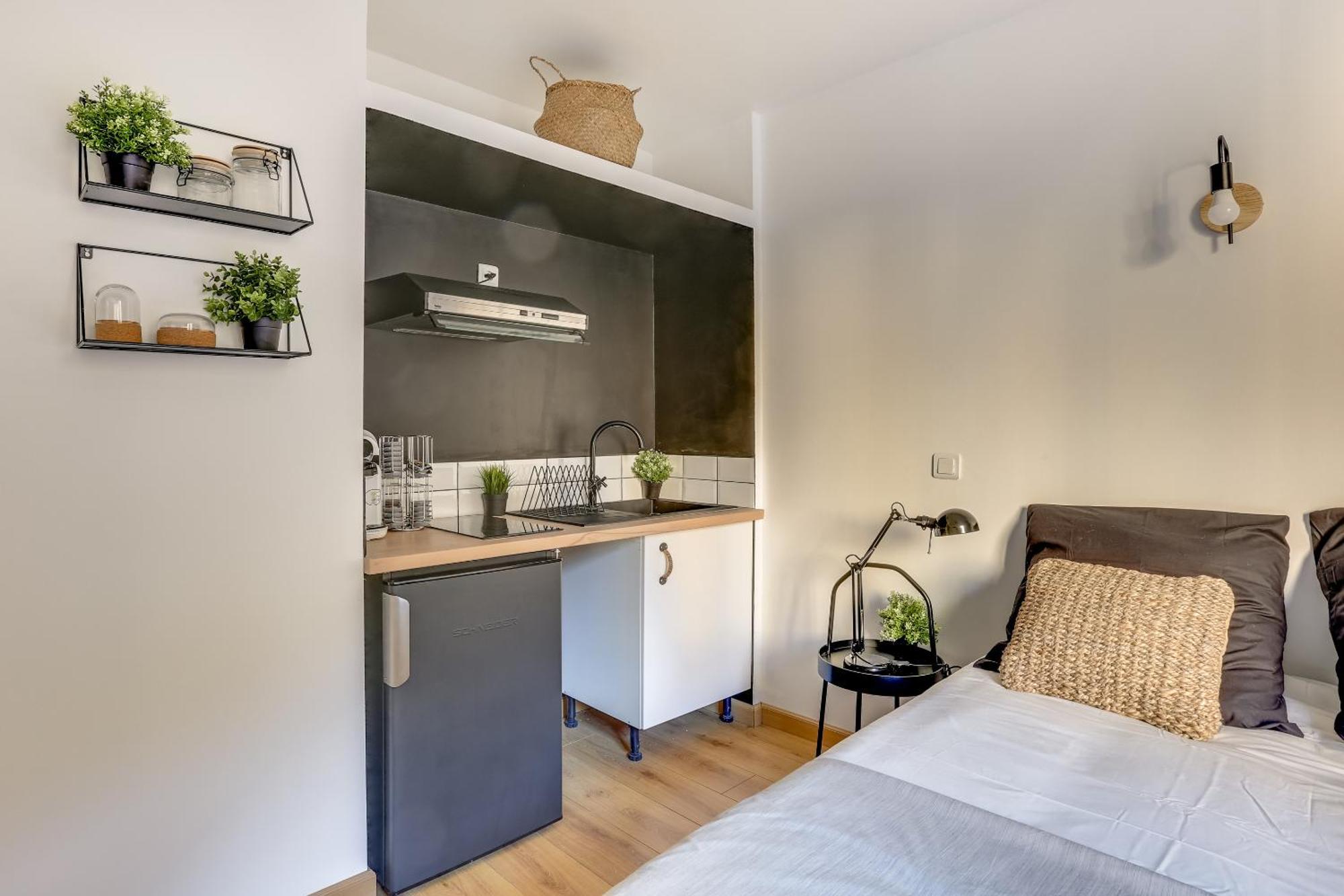 Suites Independantes Toutes Equipees Leopold Ou Carnot Nancy Rom bilde